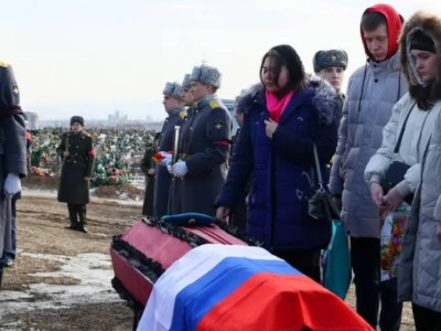 Украинада тұтқында отырған ресейлік сарбазды отанында жерлеп тастаған