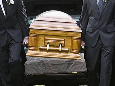 30 жыл бойы әке-шешесінің мәйітін мұздатқышта сақтап келген ер адамға қатысты күтпеген дерек ашылды