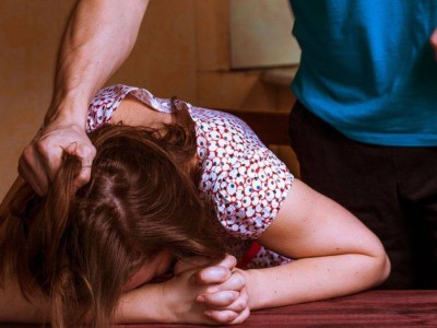 Артында 7 баласы қалды: Жаңаөзенде күйеуі 44 жастағы әйелін өлтірді деген күдікке ілінді