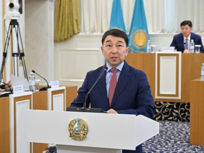 Мемлекеттік және орыс тілдеріндегі мәтіндерін жетілдіру жұмыстары жалғасып жатыр