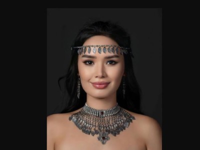 Бали аралында ресейлік блогерге шабуыл жасады деп айыпталған қазақ моделі елге оралды