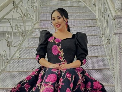 Танымал әнші Қарақат Әбілдина қуанышты хабарды елмен бөлісті (ВИДЕО)