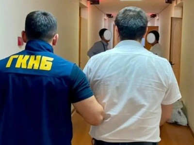 Қырғызстанда Ұлттық қауіпсіздік мемлекеттік комитетінің жетекшісі ұсталды