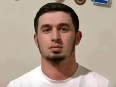 Жоғарғы сот шешен белсендісі Мансур Мовлаевты экстрадициялауды уақытша тоқтатты