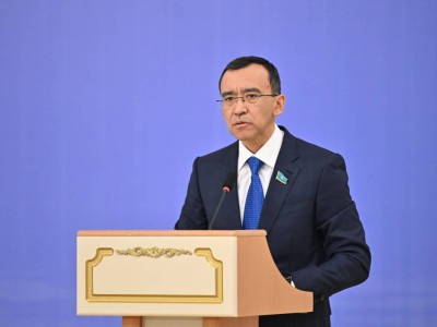 Мәулен Әшімбаев: Жаңа Конституция – заманауи мемлекет моделіне өту жолындағы саналы және батыл қадам