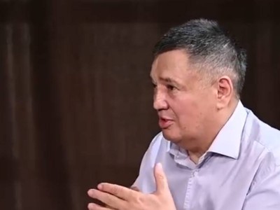 Конституцияның жаңа жобасы туралы жазбаларынан кейін Оразалы Ержанов ұсталды