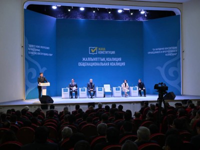 Экология және еңбек адамы: Атырау облысының жұртшылығы жаңа Конституция жобасын қолдайды