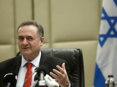 Израильдің қорғаныс министрі Иранның жаңа көшбасшысына сес көрсетті