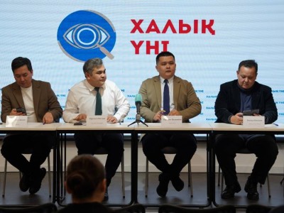 Бақылаушылар референдумның әділ өтуін талап етуде