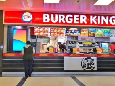 Burger King қызметкерлерінің құқықтары бұзылған – Еңбек министрлігі