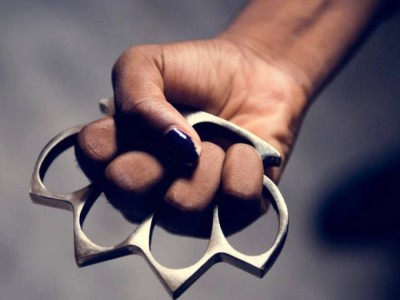 Таразда мектеп оқушылары тоғызыншы сынып оқушысын топ болып соққыға жыққан