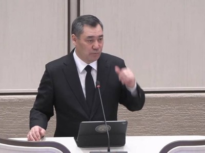 Садыр Жапаров пен парламент арасындағы ашық диалог