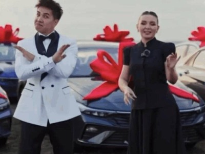 Астанада блогер Жаңабыловтардың үстінен сот басталды