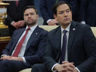 Иран төңірегіндегі қақтығыс Трамптың командасын екіге бөлді