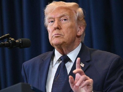 Трамп күтпеген шешім қабылдады: АҚШ Иранға шабуылды кейінге шегерді