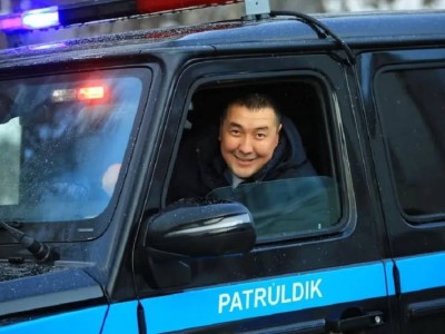 Танымал заңгер Әділетхан Молдахан ұсталды: Ол Алматыдағы жол апаты туралы пікір білдірген