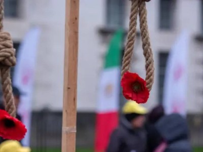 Иран билігі 18 жастағы жігітті дарға асты: Ол әскери базаға шабуыл жасаған