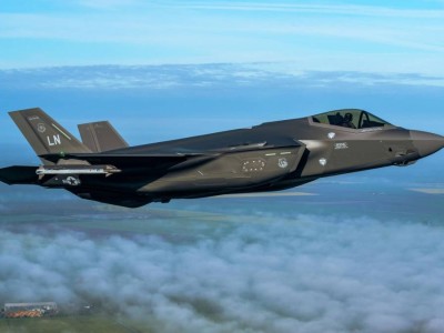 Иран АҚШ-тың әлеуетті F-35 жойғышын атып түсіргенін мәлімдеді – БАҚ