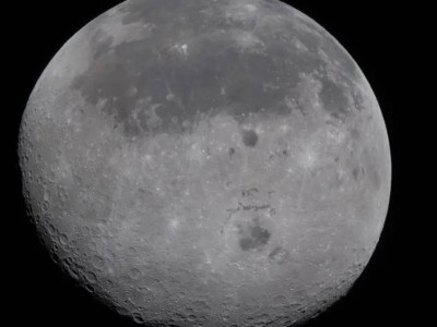 "Артемида-2" миссиясының астронавттары Айдың арғы бетін көрсетті