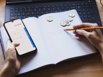 Блогерлер жалпы құны 72 млрд теңге болатын табысын жасырған