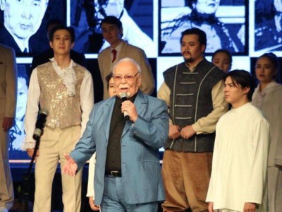 Алматыдағы театрлардың біріне Асанәлі Әшімовтің есімі берілді