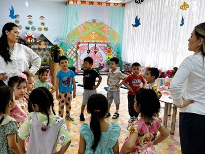 «Заң мен тәртіп»: Астанадағы балабақшада балаларды тәртіпке баулитын жоба өтті