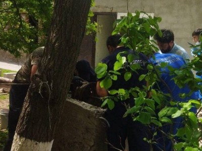 Шымкентте кішкентай қыз 24 метрлік құдыққа құлап кетті