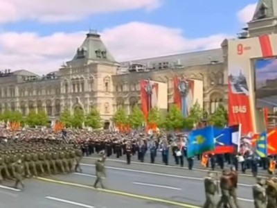 Биыл Қызыл алаңдағы шеру  әскери техникасыз өтеді