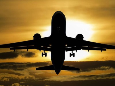 Астанадан Франкфуртқа ұшқан Air Astana ұшағының бір қозғалтқышы істен шықты