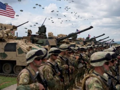 Дональд Трамп Польшаға 5000 әскери қызметкер жіберетінін мәлімдеді