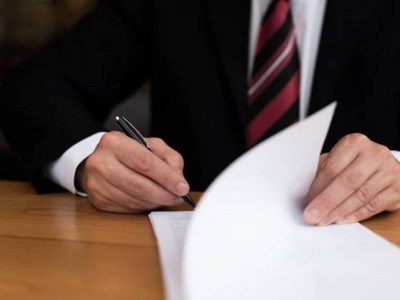 Енді нотариустар борышкердің келісімінсіз қарызды рәсімдей алмайды