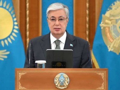 Соңғы үш жылда медицина мамандарына көрсетілетін мемлекеттік қолдаудың көлемі 7 есе ұлғайды – Тоқаев