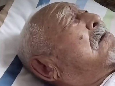 Атырау облысында ер адам әкесіне күш көрсеткен (ВИДЕО)