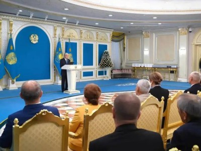 Қазақша тұңғыш эфир жүргізген 106 жастағы Зұлқия Жұматова "Құрмет" орденін алды