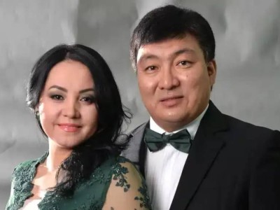 «Әулетімізде үлкен қуаныш»: Тоқтар Серік асыға күткен қуанышты жаңалығын айтты