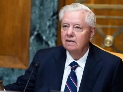 Киев сапарынан кейін: Трамптың жақын серігі қайтыс болды