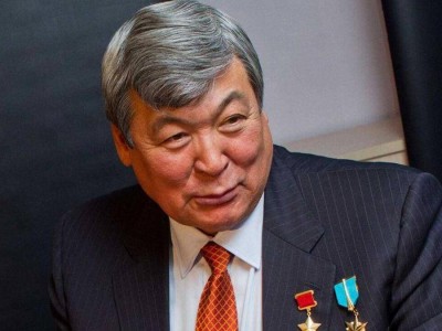 Қазақтың тұңғыш ғарышкері Тоқтар Әубәкіров 80 жасқа толды