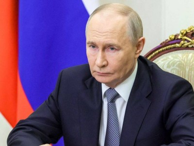 Путин Қазақстан және Өзбекстанмен әскери келісімдерді өзгертуді көздеп отыр