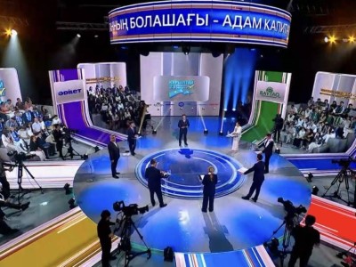 Ұлттық теледебат: Құрылтайдан үмітті саяси партиялар тікелей эфирде бақ сынасты