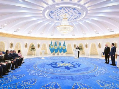 Мемлекет басшысы елге еңбегі сіңген азаматтарды марапаттады