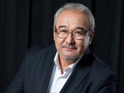 "Анашым" әнін енді орындай алмаймын": Нұрлан Өнербаев себебін түсіндірді