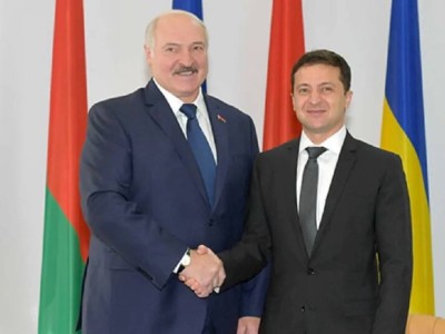 Лукашенко Украина халқын Тәуелсіздік күнімен құттықтап, екіжақты қатынастарды сөз етті