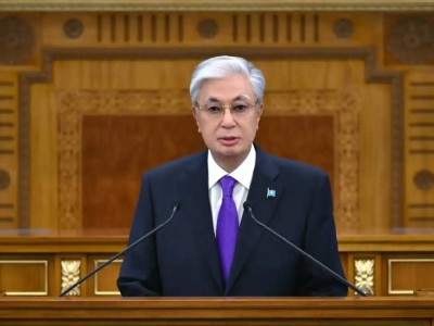 Тоқаев Құрылтай төрағалығына Айбек Дәдебайдың кандидатурасын ұсынды