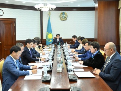 Құрылтайдың Бюро отырысында Регламент жобасы қаралды