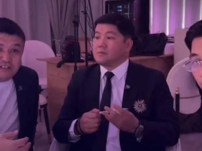 Тұрсынбек Қабатов алдағы жоспарлары туралы сұхбат берді