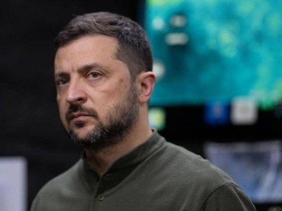Зеленский Украинада сайлау өткізу үшін 60 күндік бітім қажет екенін айтты