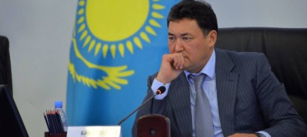 Павлодар облысының әкімі Болат Бақауовтың блогерлері.