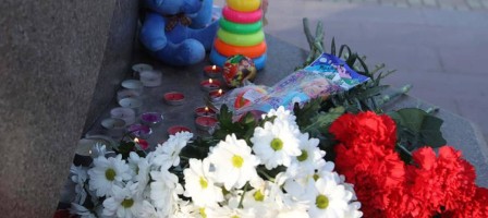 Таразда өрттен қаза болған бес баламен қоштасу рәсімі өтті (фото).