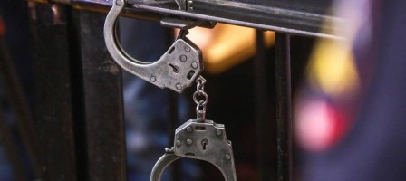 Жетісу облысында кәсіпкерді бопсалағандар сотталды.