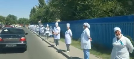 Шымкенттегі дәрігерлер флешмобы: «Министрлік мұндай флешмоб ұйымдастырған жоқ».
